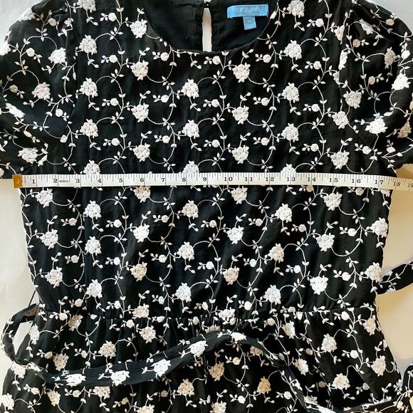 Draper James Women's Embroidered Long Sleeve Short Dress in Black & White Size M - Picture 13 of 16